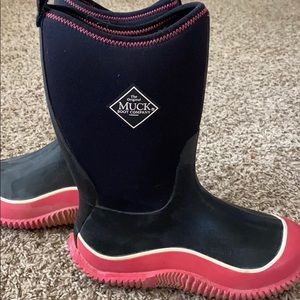 Muck boots